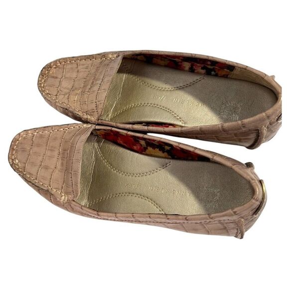 Gorgeous ANNE KLEIN Shiny rose gold CROCODILE Pattern Women Size 6M Loafers - Picture 4 of 5